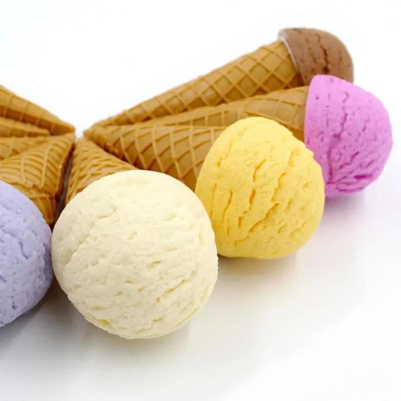 Decoração De Cone Doce Falso D - Fotografi Food avaliação e preço